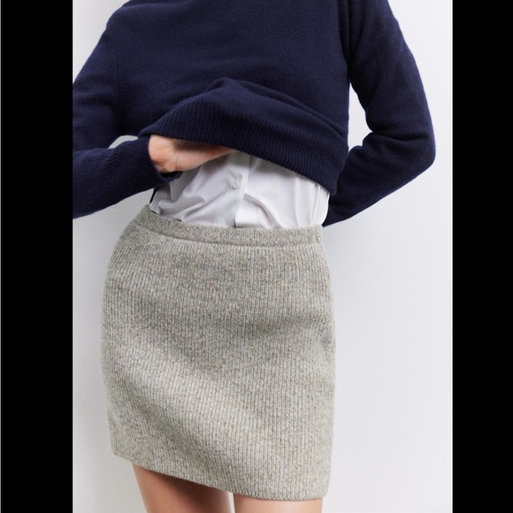 BASIC WOOL BLEND KNIT MINI SKIRT - Picture 6 of 9